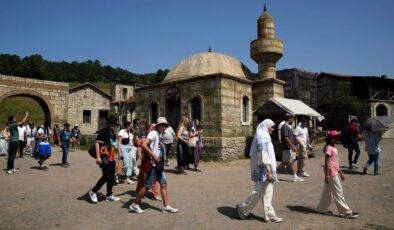 Türk dizileri dünya basınında: Popüler diziler, İstanbul’da turizmi canlandırıyor