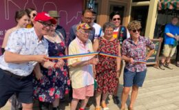 Fort Edmonton Park, şehrin 2SLGBTQ+ topluluğunu onurlandıran yeni bir sergi açtı – Edmonton