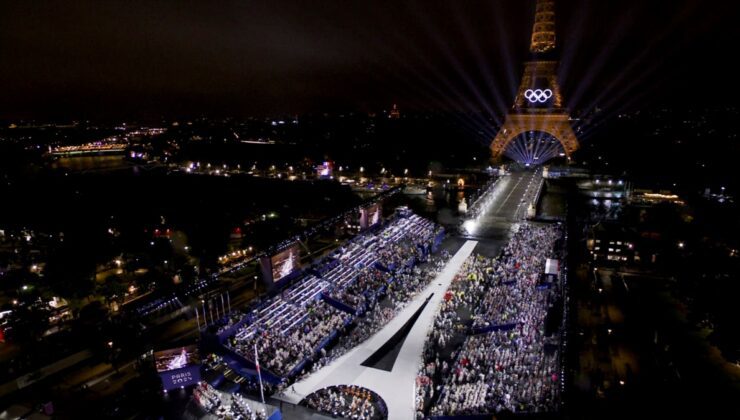 Fotoğraflarda: 2024 Olimpiyatları Açılış Töreni