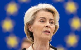 AB Parlamentosu’ndan canlı yayın: Von der Leyen kariyerinin en önemli konuşmasını yapıyor | Politika