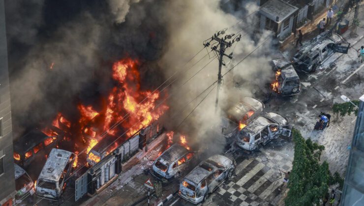 Bangladeş’teki protestolarda ölü sayısı 180’e yaklaştı, günlerce süren huzursuzluğun ardından 2.500’den fazla kişi tutuklandı