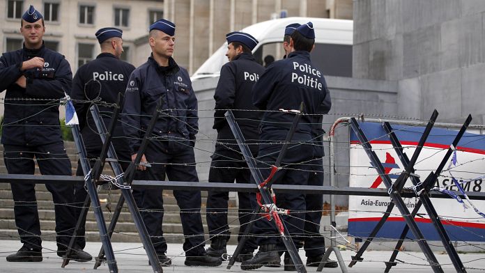 Belçika’da polis soruşturması kapsamında 14 akşam baskın düzenlendi, 7 kişi tutuklandı