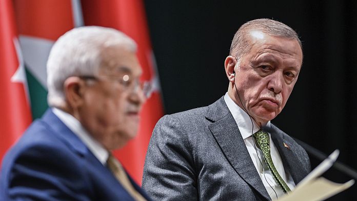 Cumhurbaşkanı Erdoğan: Filistin Devlet Başkanı Abbas’ı Türkiye’ye davet etmediler, özür dilemeli