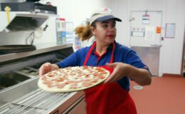 Domino’s Pizza CEO’su uluslararası işindeki zayıflıktan bahsediyor