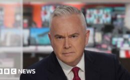 Huw Edwards’ın BBC maaşı geçen yıl 40.000 £ arttı