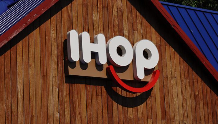 IHOP, okul sezonu için 5$’lık sınırsız yiyebileceğiniz krep promosyonu başlattı