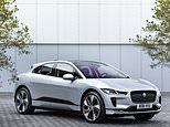 Jaguar, EV’lere yönelik büyük ivmelenme kapsamında dört benzinli ve dizel otomobil ile I-Pace’i piyasadan kaldırırken BİR model hariç hepsini eliyor