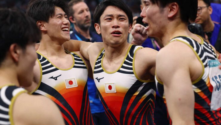 Japonya Olimpiyat erkekler jimnastik takım altınını kazandı