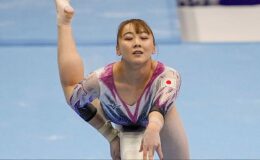 Japonya kadın jimnastik takımının kaptanı Miyata, sigara içtiği için Olimpiyatlar’dan erkeklere sunuldu