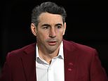 PETER VAN ONSELEN: Maroons Origin kampında ve Channel Nine’da Billy Slater’ın seçimleri hakkındaki gizem çözülürken garip bir anlaşmazlık patlak verdi