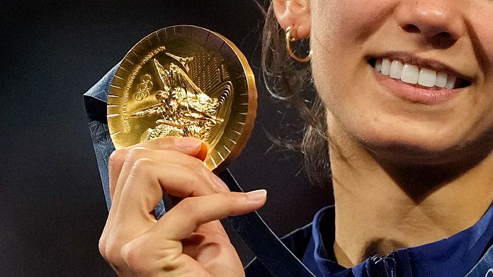 Paris Olimpiyatları: Bir altın madalyasının değeri ne kadar?