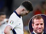 Rafael van der Vaart, Declan Rice’ı ‘işe yaramaz’ olarak niteledi; eski Spurs yıldızı, Arsenal’in, İngiltere’nin İspanya’ya karşı oynadığı Avrupa Şampiyonası finalinde gösterdiği performansa dayanarak orta saha oyuncusu için çok fazla para ödediğini iddia etti