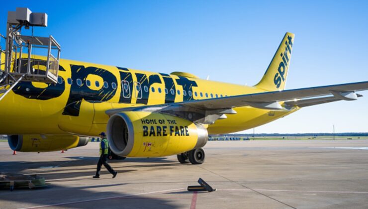 Spirit Airlines ikinci çeyrek zarar uyarısı yayınladı