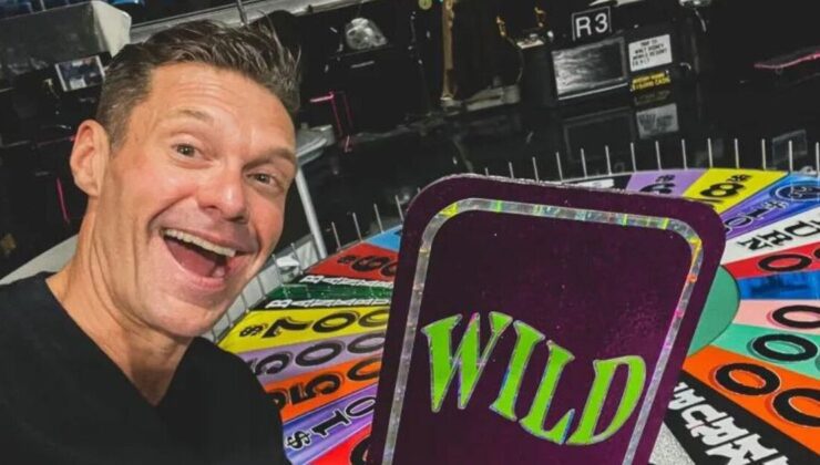 Wheel Of Fortune hayranları Ryan Seacrest’i öpüşürken ‘çaresiz’ olarak nitelendirdi – Ünlü Haberleri – Eğlence