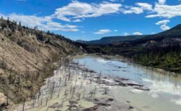 BC yetkilileri: Chilcotin Nehri heyelanından kaynaklanan su yükselmesi korkulduğu kadar yüksek olmayabilir