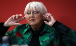 RISM – Uluslararası Müzik Ansiklopedisi Kaynaklar: Claudia Roth’un müzik cehaleti