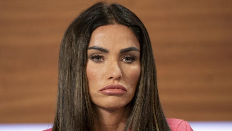 Londra: Eski model Katie Price, Heathrow Havalimanı’nda tutuklandı