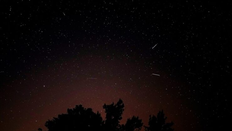 Fotoğraflarda: Perseid meteor yağmuru