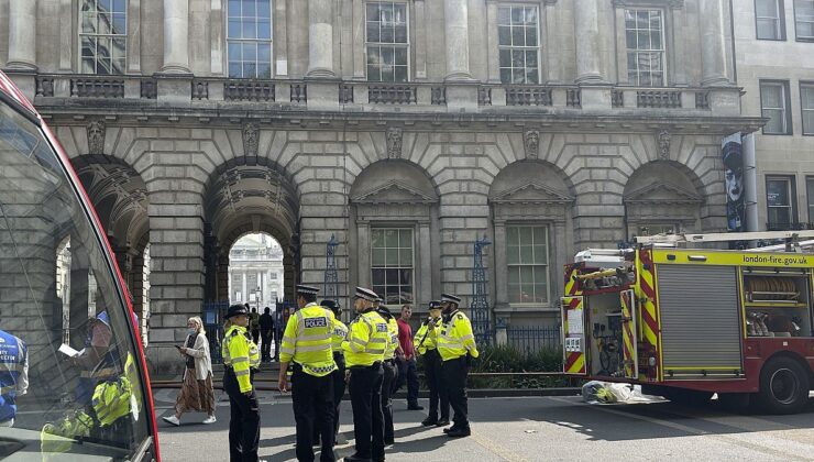 Londra’daki tarihi sanat kompleksinin büyümesi nedeniyle bir süre kapalı kalacak