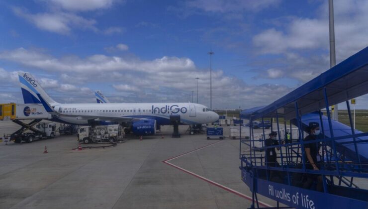 IndiGo Airlines’dan pilot uygulama: Rezervasyonlarda kadınların ebeveynlerinin yanında oturmama seçeneği