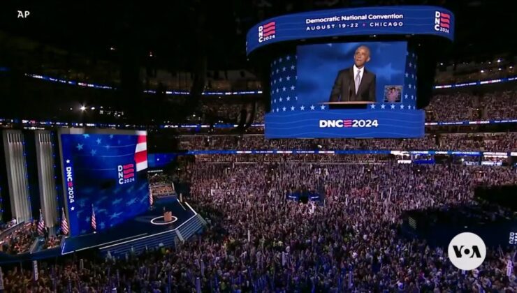 Eski başkan Obama, Demokratları Chicago’da Harris için bir araya getirdi