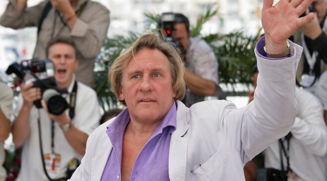 Paris savcılığı, Gerard Depardieu’nun tecavüz, cinsel saldırı suçlamalarıyla yargılanmasını istedi