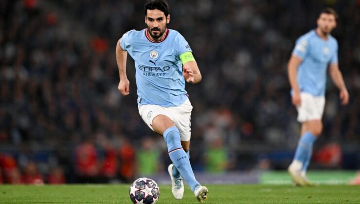 İlkay Gündoğan yeniden Manchester City forması giyiyor