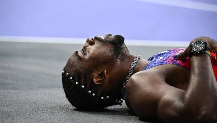 ABD’li yıldız atlet Noah Lyles, 200 metrede bronz madalya kazandı, Covid testinin pozitif çıktığını söyledi