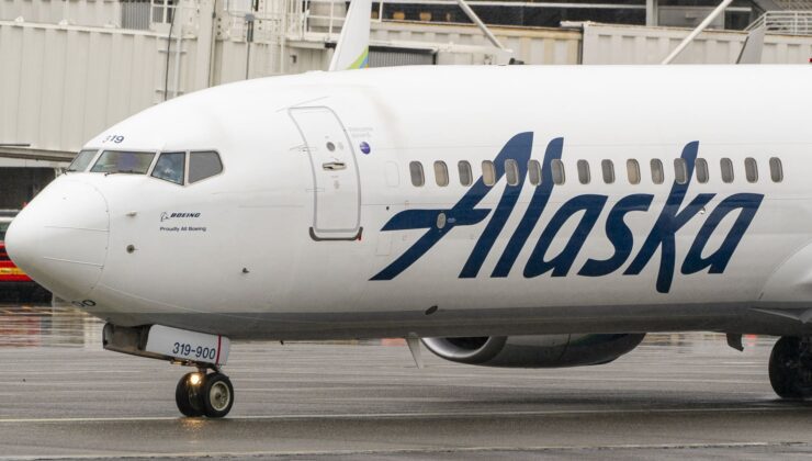 Alaska Airlines uçuş görevlileri yeni sözleşmeyi reddetti