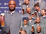 Bayern Münih teknik direktörü Vincent Kompany, İngiltere kaptanı Harry Kane ve yeni kadrosuyla birlikte otantik deri pantolon giyerek bir bira içerken geleneksel Oktoberfest’in ilk tadını çıkarıyor