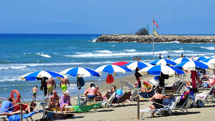 İtalya’daki plaj kulübü işletmecileri, AB rekabet kesintilerinin tehdit ettiğinden haberdar değil