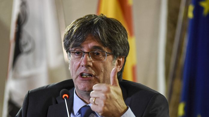 Katalonya’nın ayrılıkçı lideri Puigdemont İspanya’ya geri dönmeyi planlamak