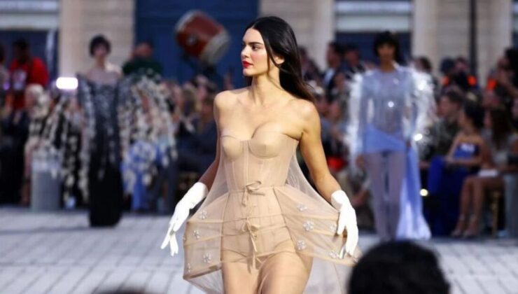 Kendall Jenner hayranları ameliyattan şüpheleniyor; ‘insanlık dışı’ gövde – Ünlü Haberleri – Eğlence