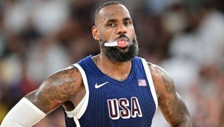 LeBron James, Olimpiyatlarda seyirci hatasıyla yaşadığı garip anın ardından kıpkırmızı oldu – Basketbol – Spor