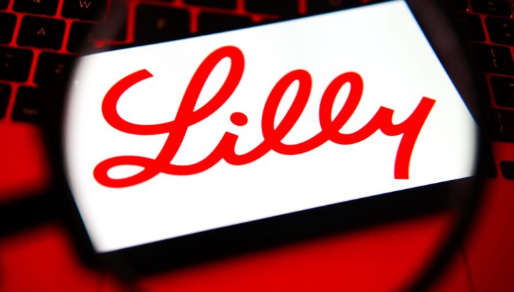 Piyasa öncesi en büyük hareketleri yapan hisse senetleri: Eli Lilly, Under Armour, Warner Bros. Discovery ve daha fazlası