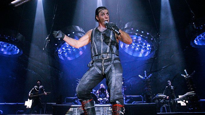 Rammstein’ın solisti Lindemann, cinsel taciz haberleri nedeniyle Der Spiegel’e dava açtı