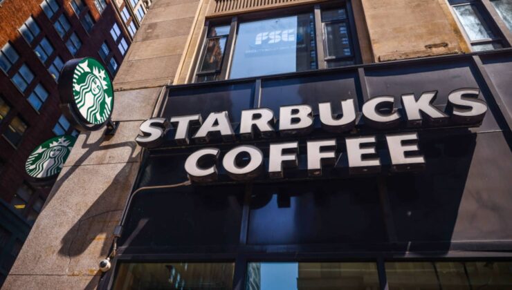 Starbucks’ın CEO değişikliği eski bir yatırım kuralının hala geçerli olduğunu gösteriyor