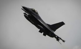 Zelenski, F-16 kazasının ardından Ukrayna hava kuvvetleri komutanını görevden aldı