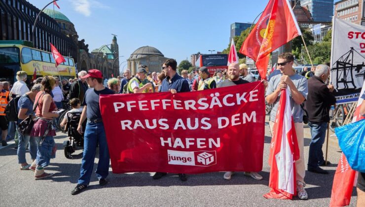 Hamburg Limanı: MSC anlaşmasından kısa bir süre önce, yüzlerce liman işçisi bir kez daha hoşnutsuzluklarını dile getirdi