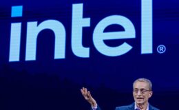 Jim Cramer, Intel’in hala kaçınılması gereken bir hisse senedi olduğunu söylüyor; ayrıca 4 isim hakkında daha görüşleri var