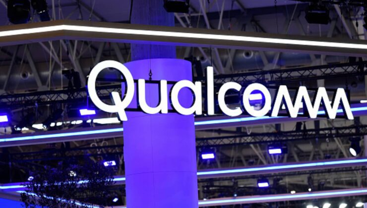 Qualcomm, Intel ve AMD’ye meydan okuyarak en son AI PC çipini piyasaya sürdü